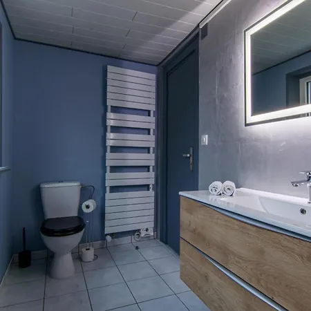 Le Duplex بيت للعطل