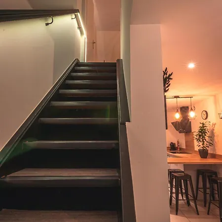 Le Duplex بيت للعطل